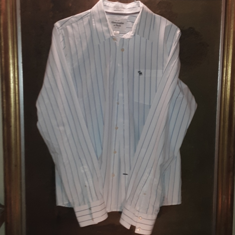 Men's Abercrombie and fitch dress shirt